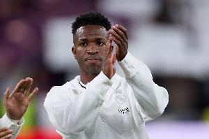 ESPN：维尼修斯去沙特的可能性越来越小，他已在与皇马谈新合同